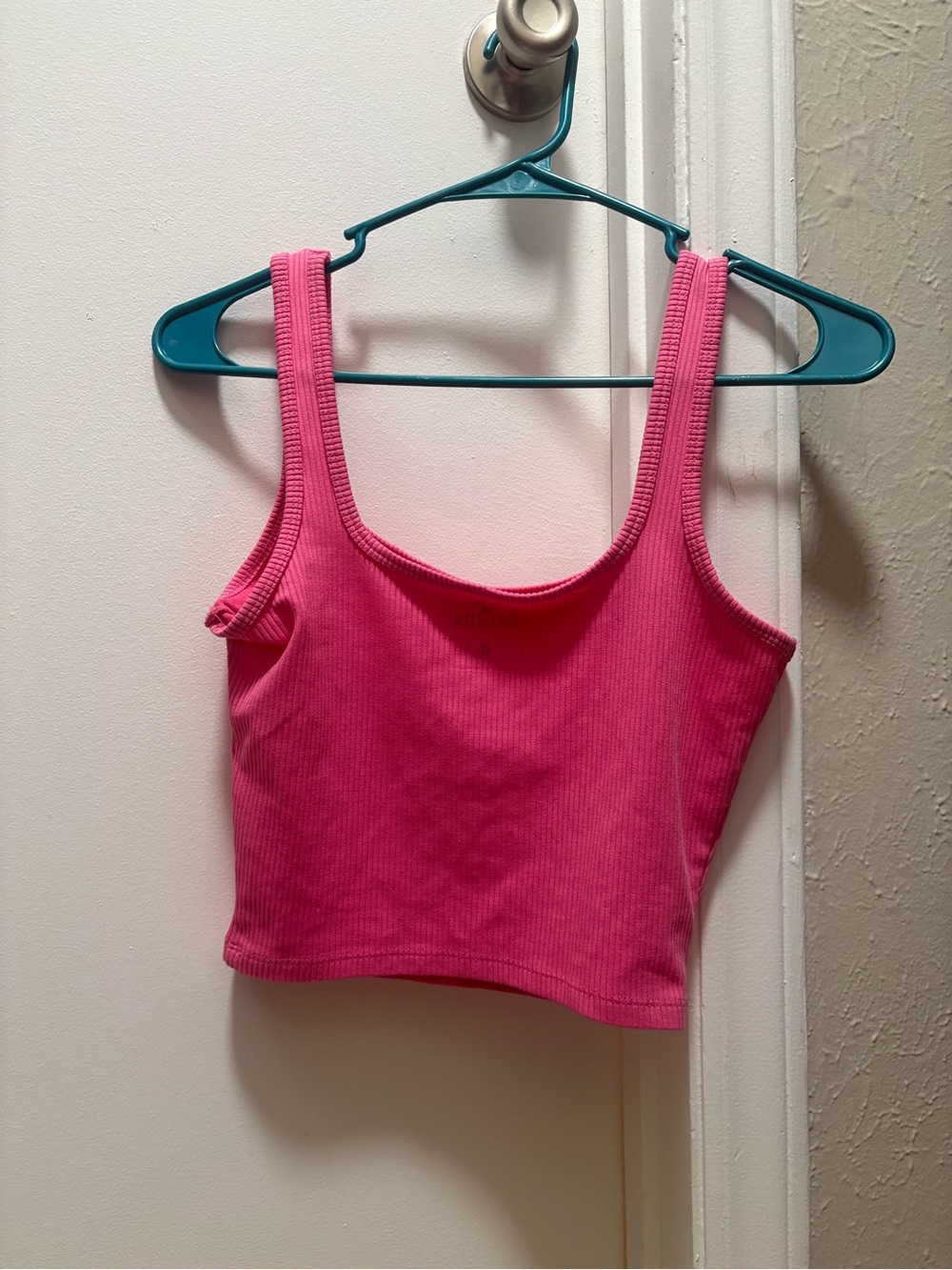 Hollister Hot Pink Ribbed Crop Tank